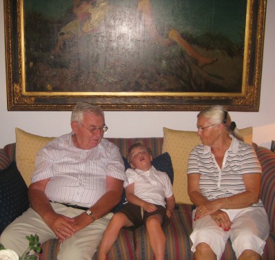 oma opa L sofa