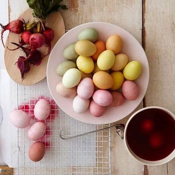 all-natural Easter egg dyes