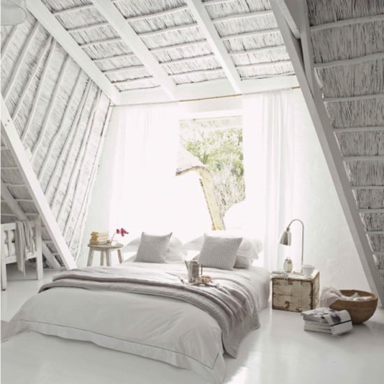 Attic Bedrooms You Ll Want To Wake Up In Cottage And Farmhouse Style   Att 4 550x550 