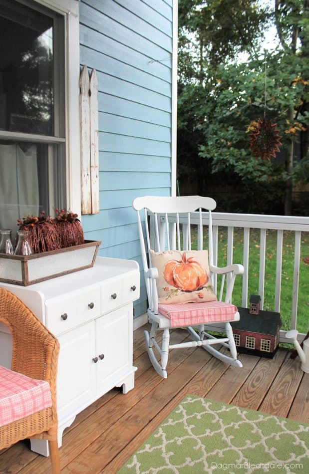 Blue Cottage Fall Home Tour With Vintage Farmhouse Decor